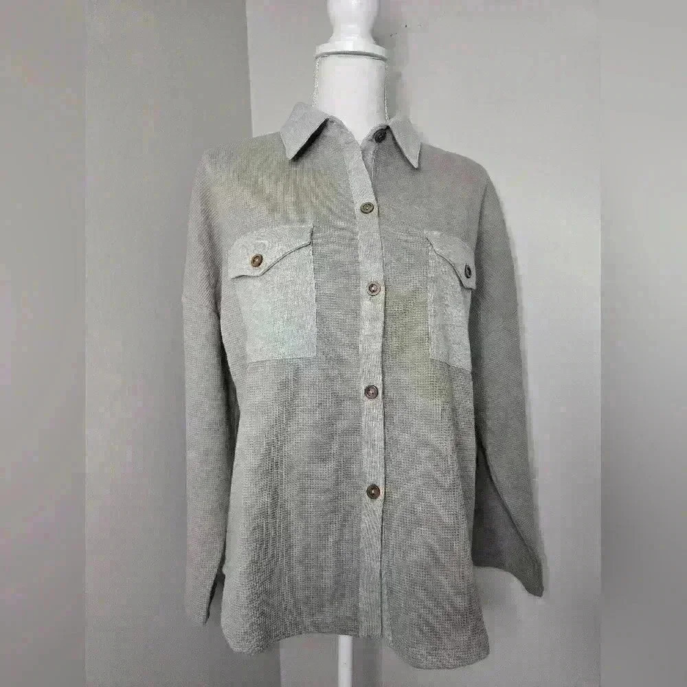 Grey Two-Toned Shacket - Picture 4 of 10